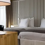Radisson Blu & Spa, Ajaccio Bay 4*