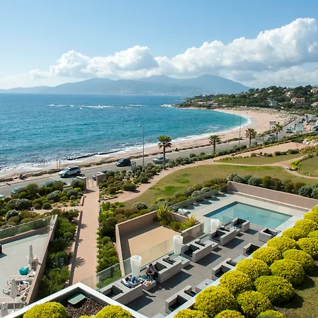 Radisson Blu & Spa, Ajaccio Bay 4*