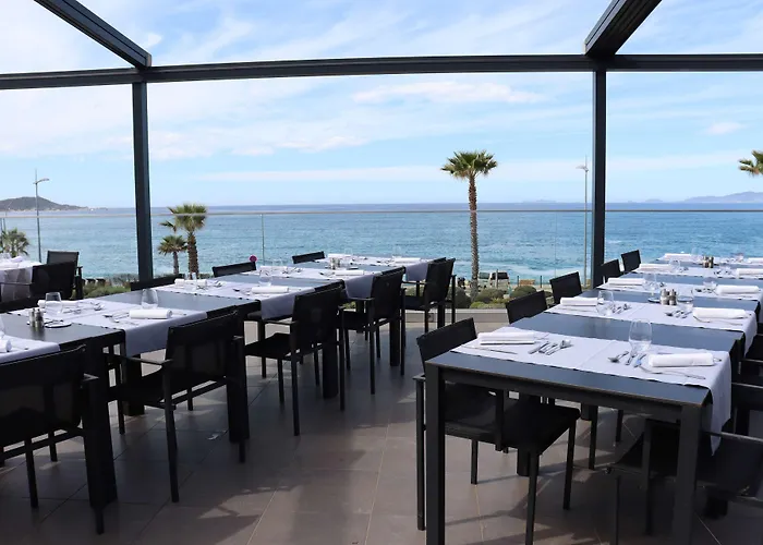 Radisson Blu & Spa, Ajaccio Bay 4*